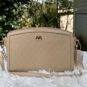 🆕. Anne Klein Beige Crossbody Bag with Gold Hardware NWT